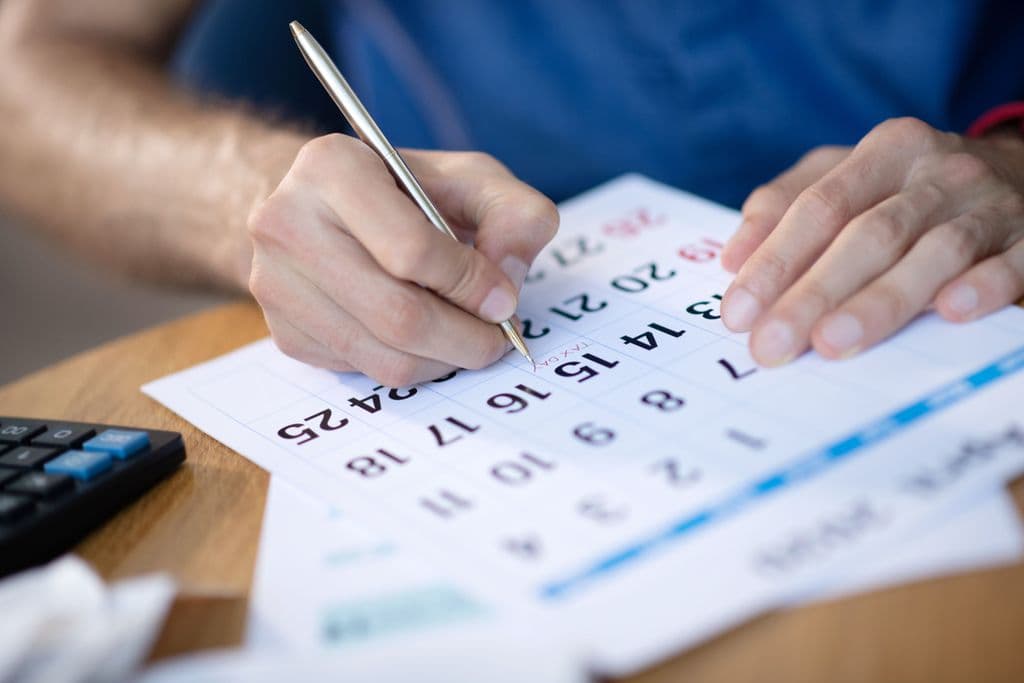 Pago de tributos, multas y recaudación ejecutiva